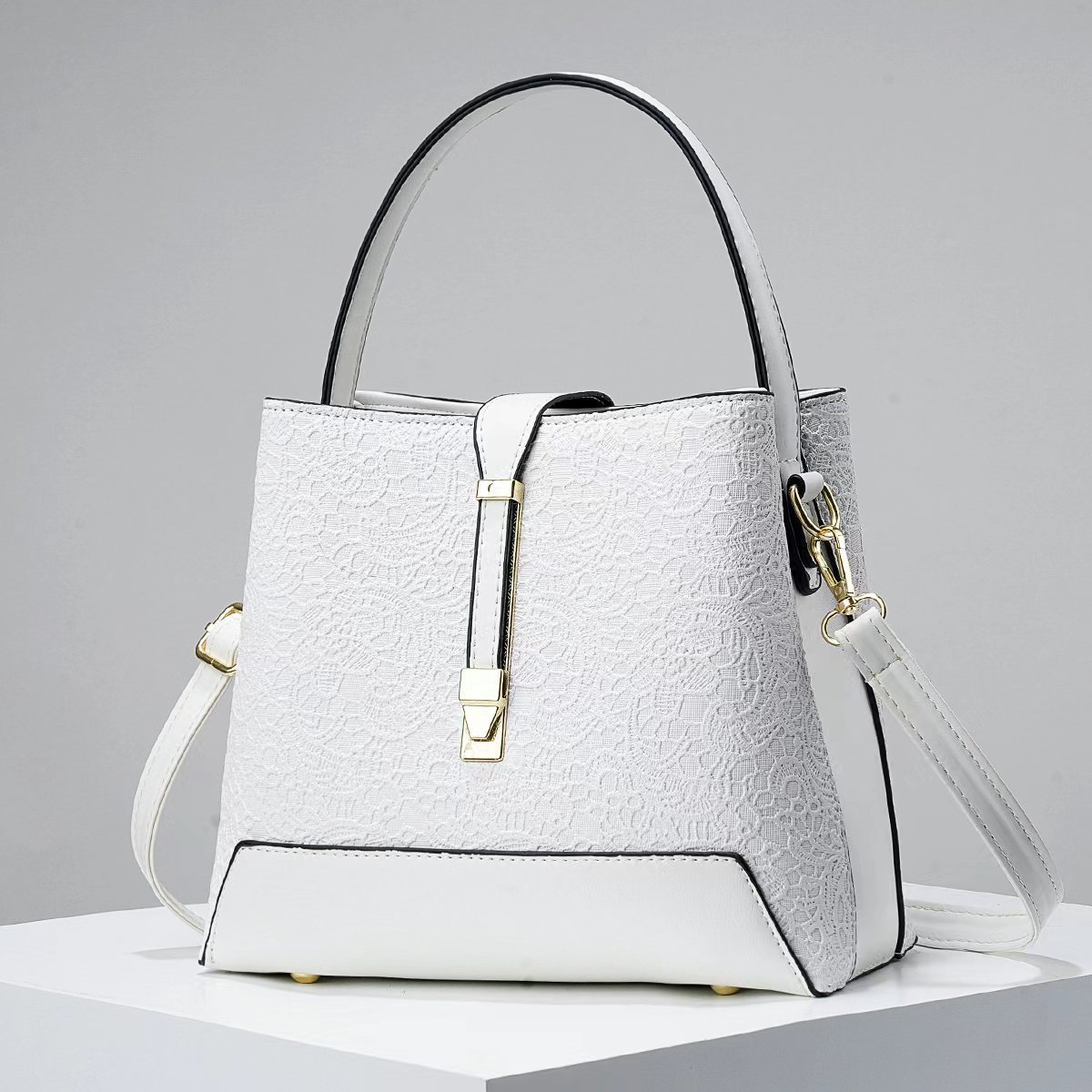 ใหม่หรูหรา Tote กระเป๋าหนัง Cl - Women Bags On Sale บทวิจารณ์และราคา