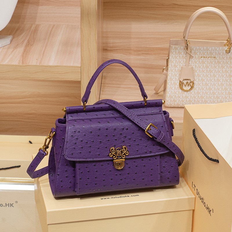 กระเป๋าถือสตรีความจุขนาดใหญ่ 2 - Women Bags Trend 2025 บทวิจารณ์และราคา