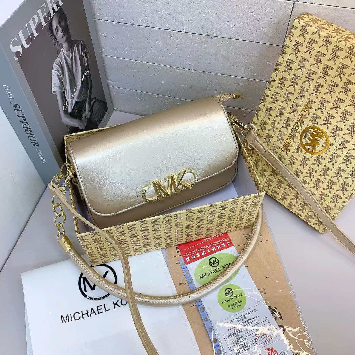 กระเป๋าสะพายโซ่สำหรับผู้หญิง M - Women'S Bags Michael Kors บทวิจารณ์และราคา