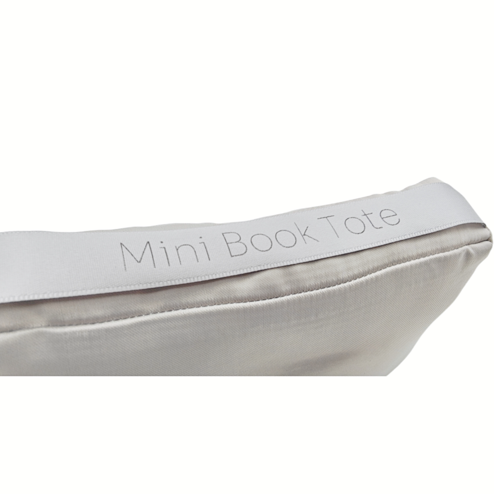 เหมาะสำหรับกระเป๋าถือ CD Bookt - Woman In Bag บทวิจารณ์และราคา
