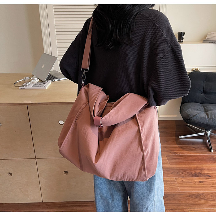 กระเป๋าโท้ทไนลอนขนาดใหญ่สำหรับ - Women Bags Logo บทวิจารณ์และราคา