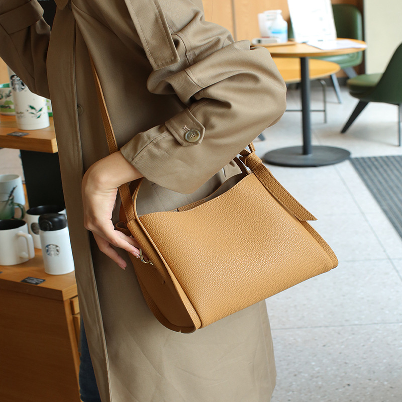 กระเป๋าถือทรงถังเล็ก แฟชั่นฤดู - Women Hand Bags Sale บทวิจารณ์และราคา